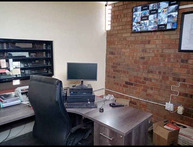 BUSINESS FOR SALE IN BRAM FISCHERVILLE